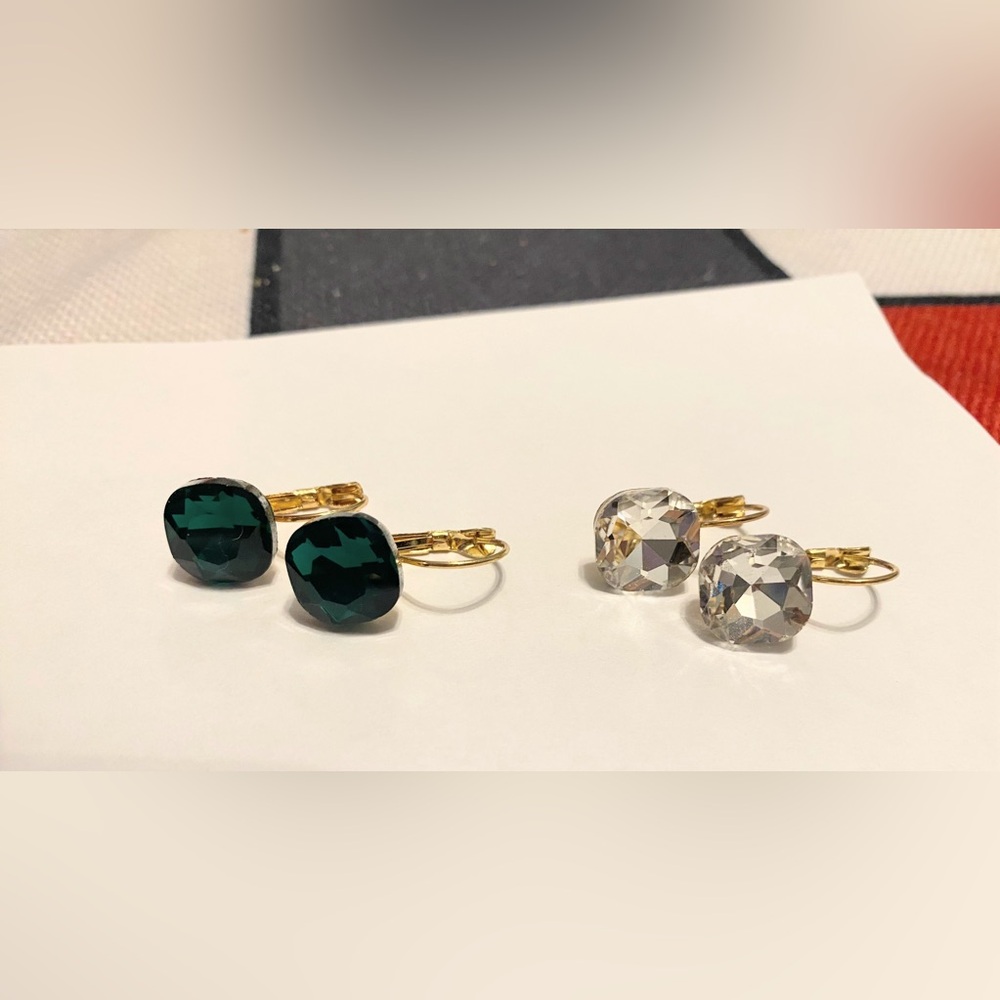 Elegant Green and Clear Crystal Earrings
